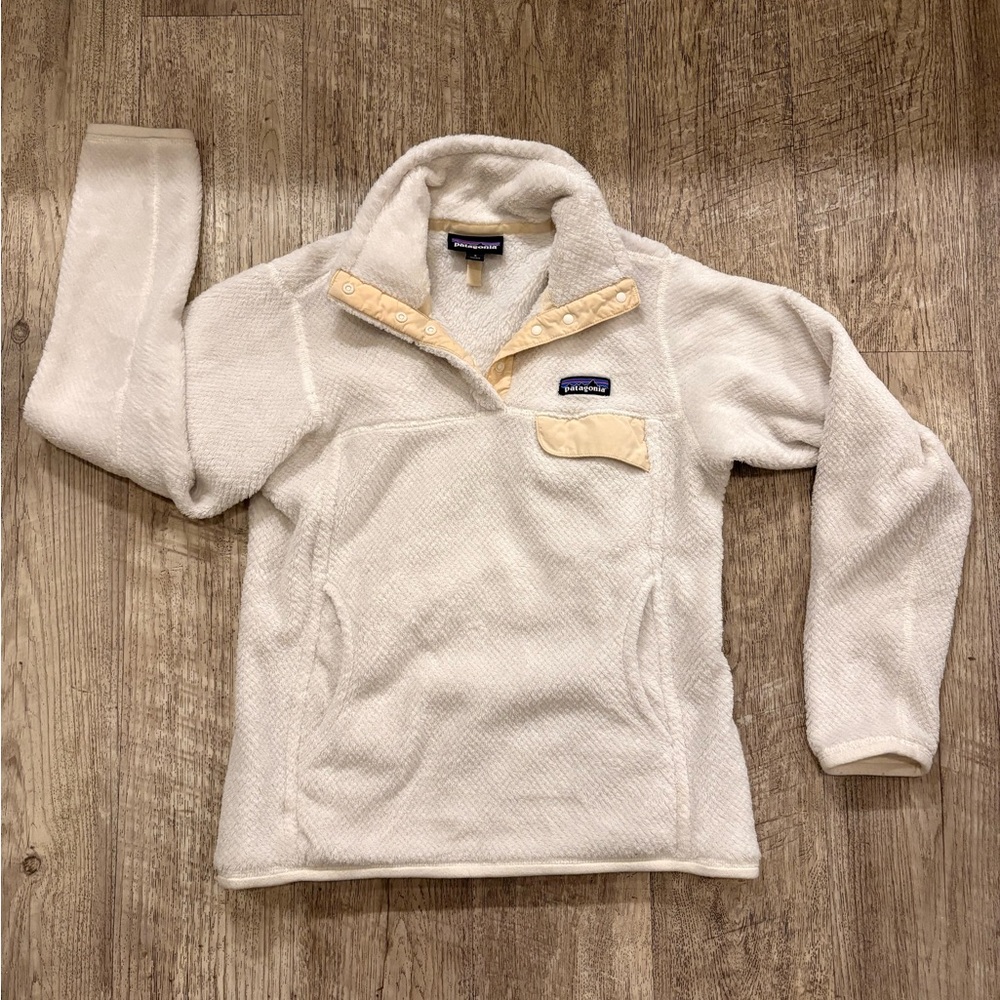 Patagonia Women Beige Fleece T-Snap Pullover - Small